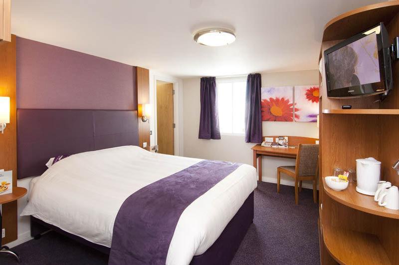 Premier Inn Liverpool Rainhill Εξωτερικό φωτογραφία